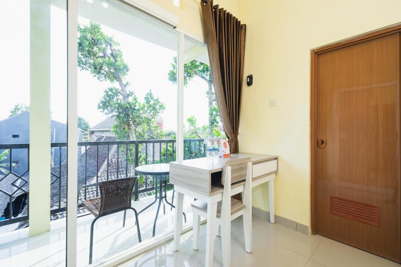 Oyo 1855 Elise Exclusive Residence Balong  Exterior foto